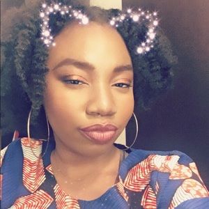 Meet your Posher, Priscilla